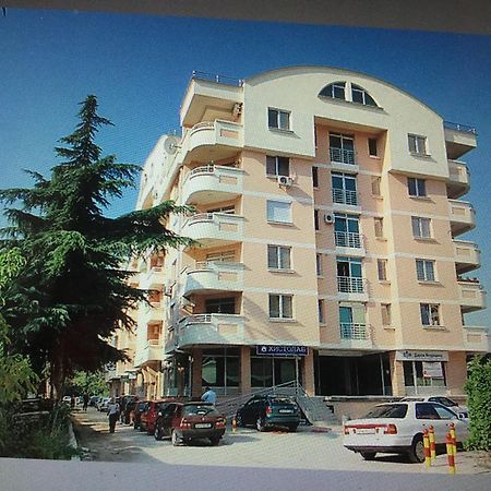 Skopje Center Apartment Exterior photo